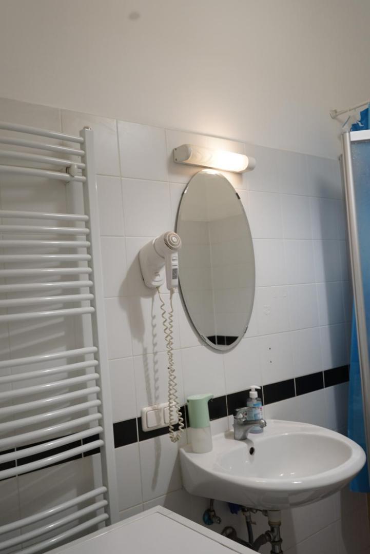 Volkstheater Apartment. Vienna Esterno foto